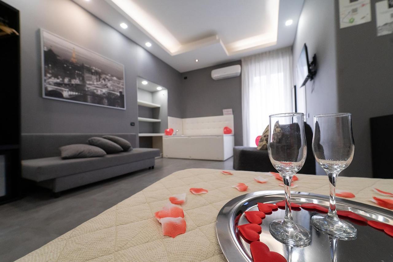 Royal House Napoli Centro, By Clapa Group Otel Dış mekan fotoğraf