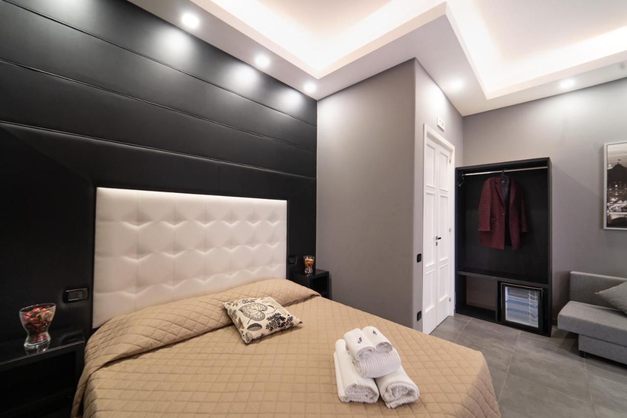 Royal House Napoli Centro, By Clapa Group Otel Dış mekan fotoğraf